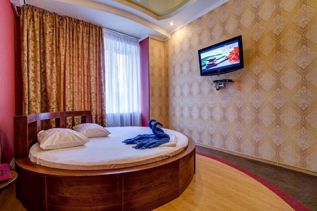 Hotel Bansay Dniepropietrowsk Pokój zdjęcie