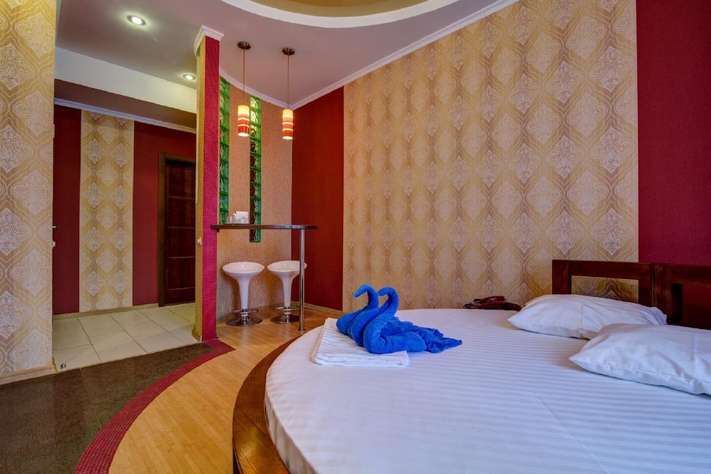 Hotel Bansay Dniepropietrowsk Pokój zdjęcie