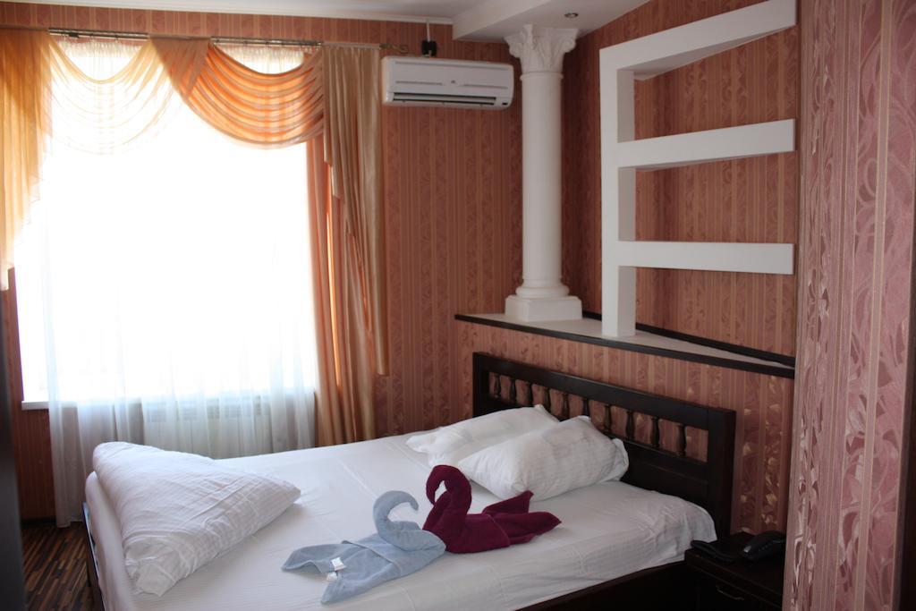 Hotel Bansay Dniepropietrowsk Pokój zdjęcie